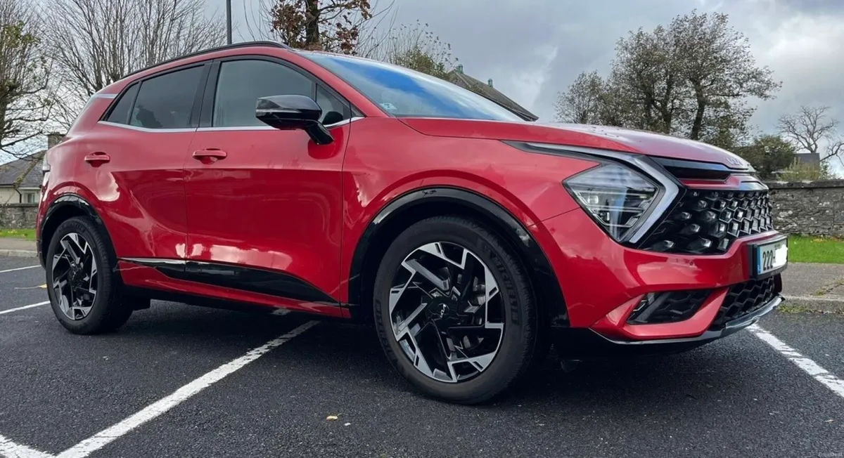 222 Kia Sportage "GT Line"-Lady Owner From New - Image 1