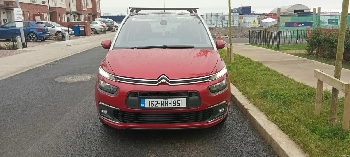 Citroën C4 16 7 seater - Image 2