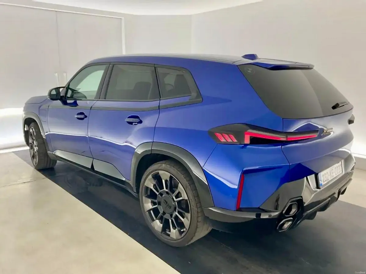 BMW 4.4l XM *PRICE DROP ** - Image 4