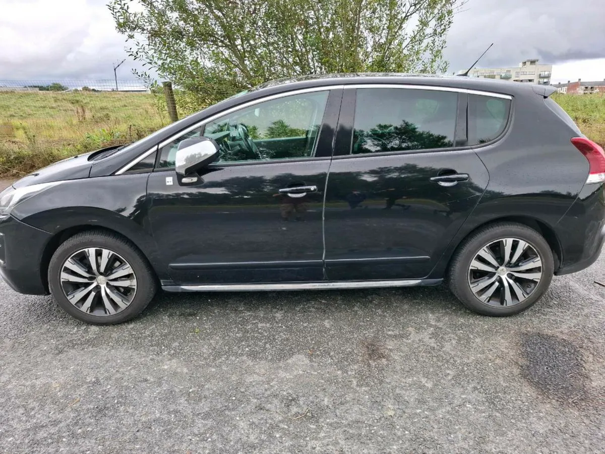 2015 (151) Peugeot 3008  HYBRID 4 200 4X4 ALLURE 5 - Image 3