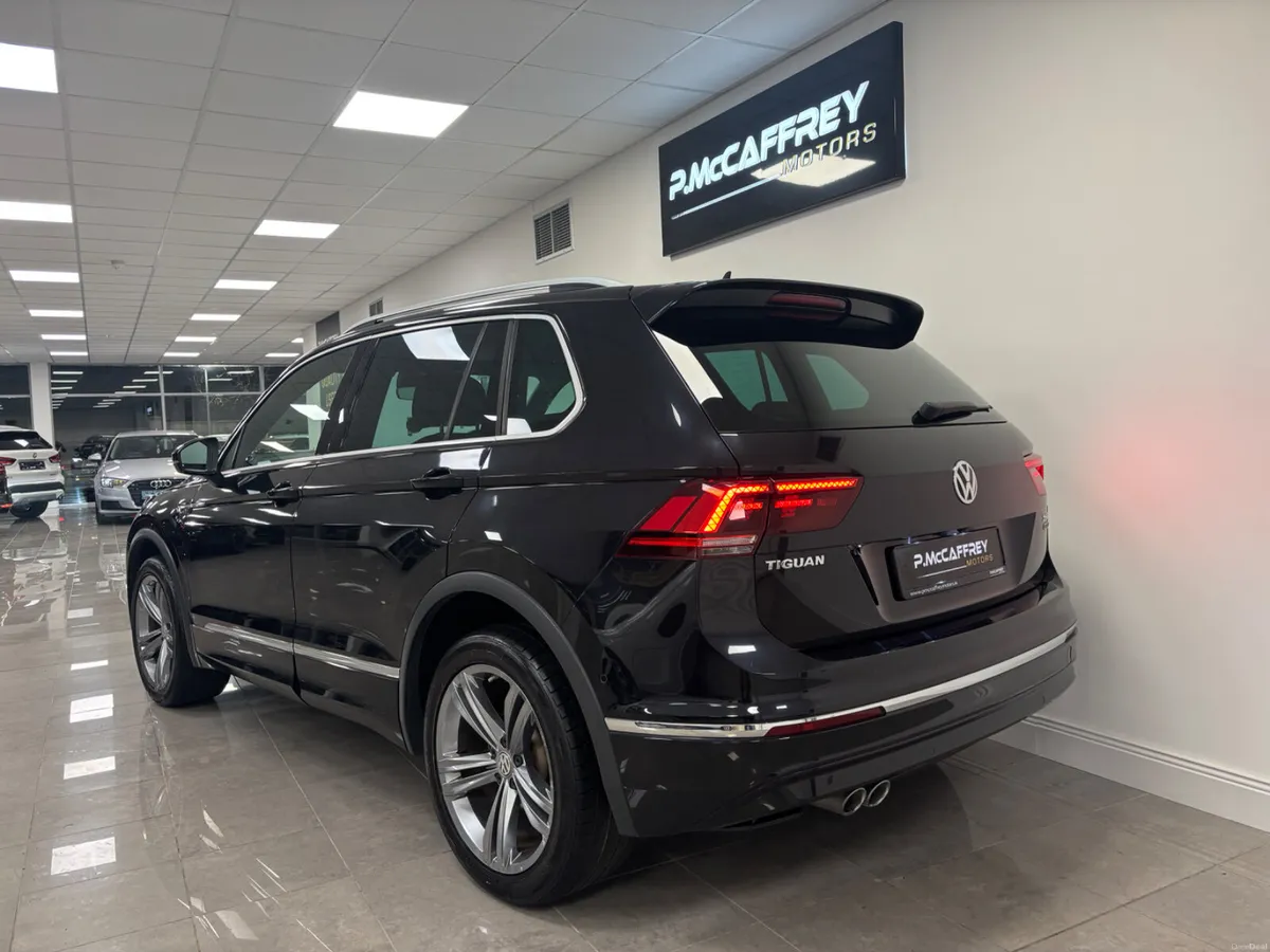 2019 Volkswagen Tiguan 2.0 TDI R-LINE 4MOTION AUTO - Image 3