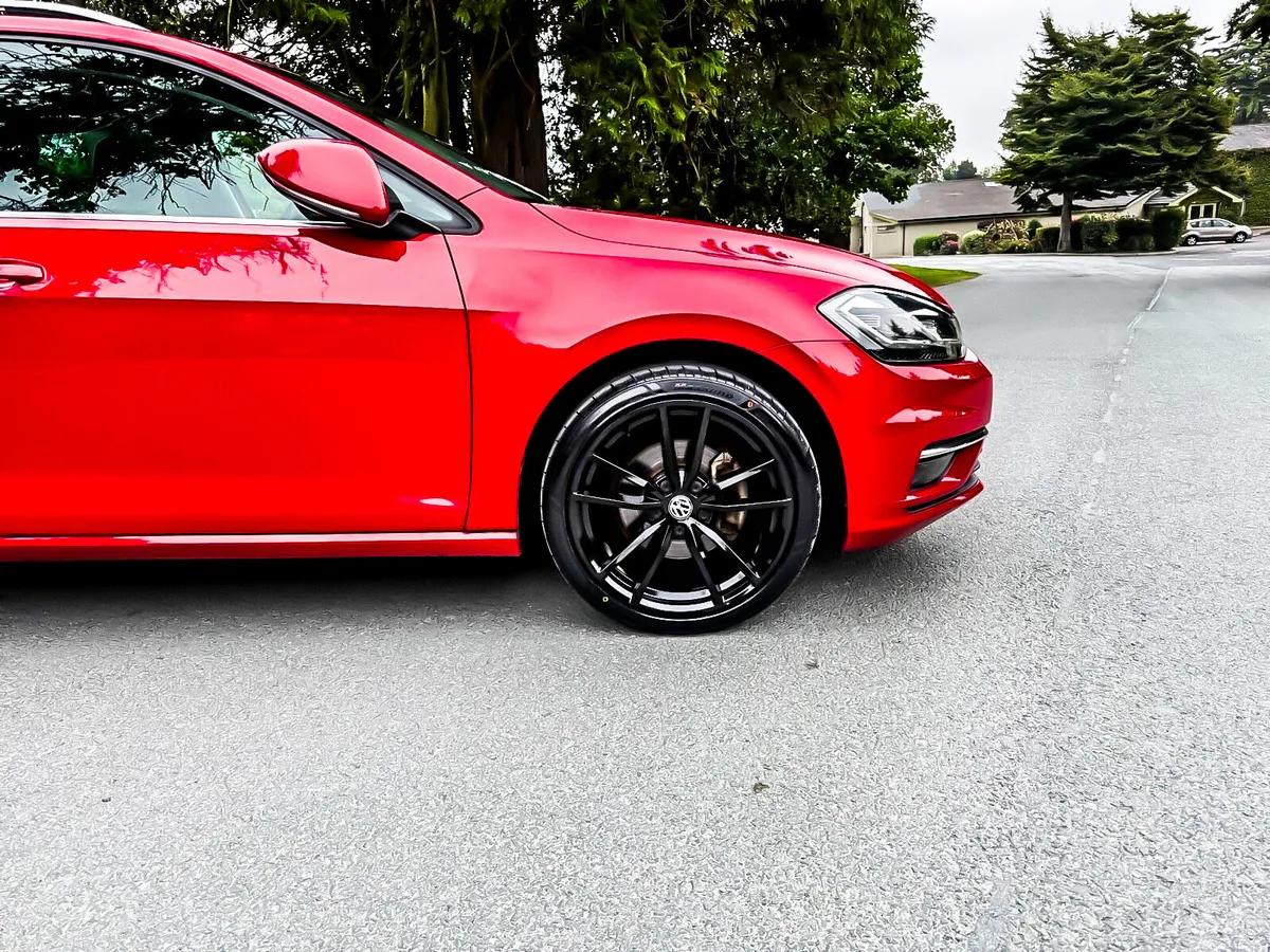 2018 Volkswagen Golf Estate 1.4 DSG Petrol Automat - Image 4