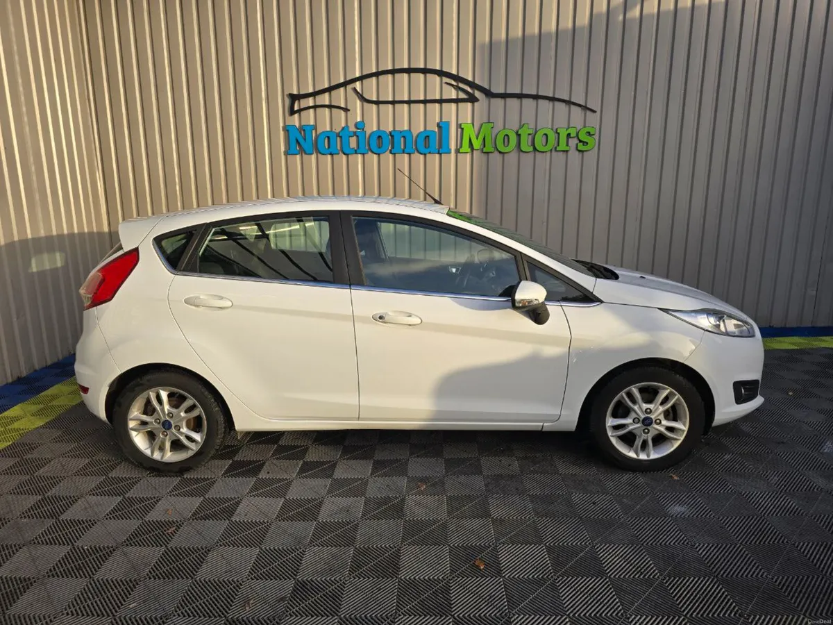 2014 Ford Fiesta 1.0 Petrol ZETEC - Image 2