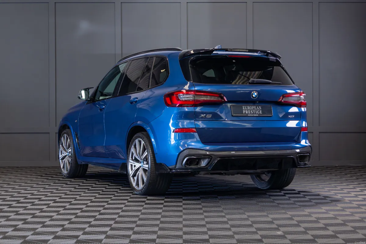 2020 BMW X5 X-Drive 40i M-Sport *Pan Roof - Image 4