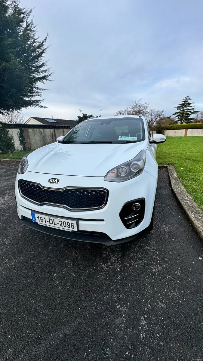 2016  KIA SPORTAGE Ex Low miles ✅ - Image 2