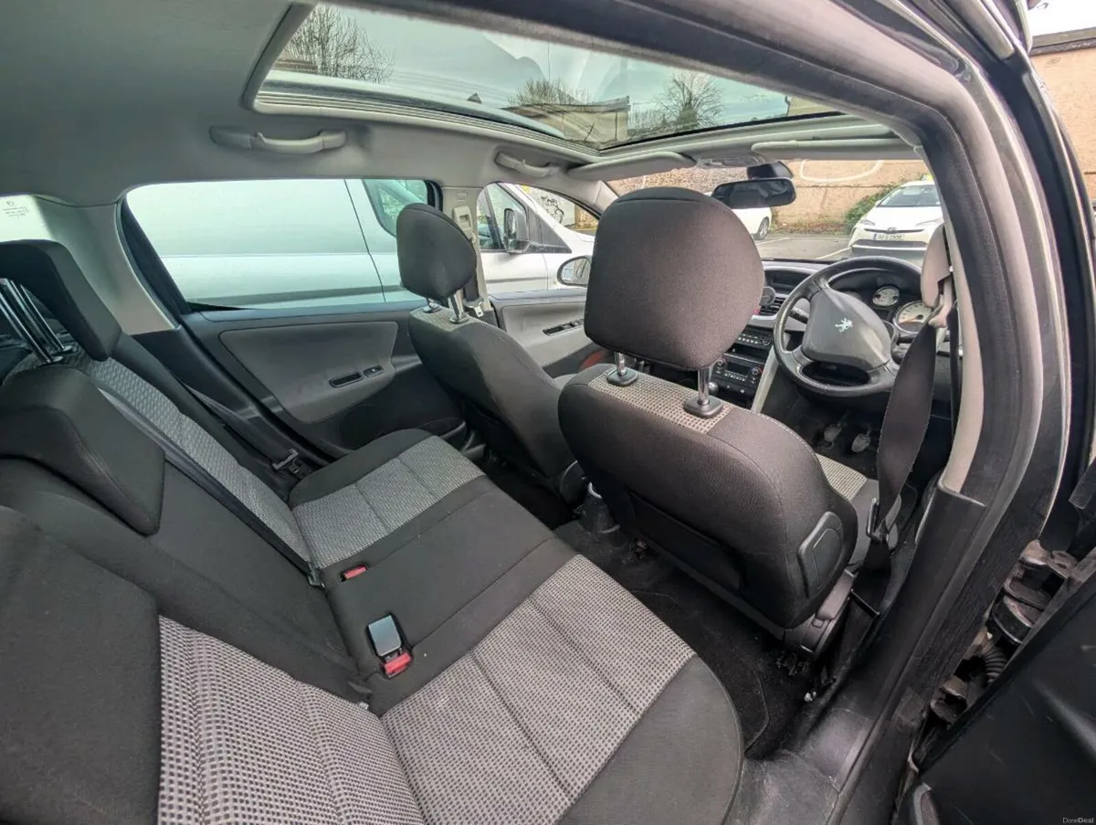 Peugeot 207 SW 2011 - Image 3
