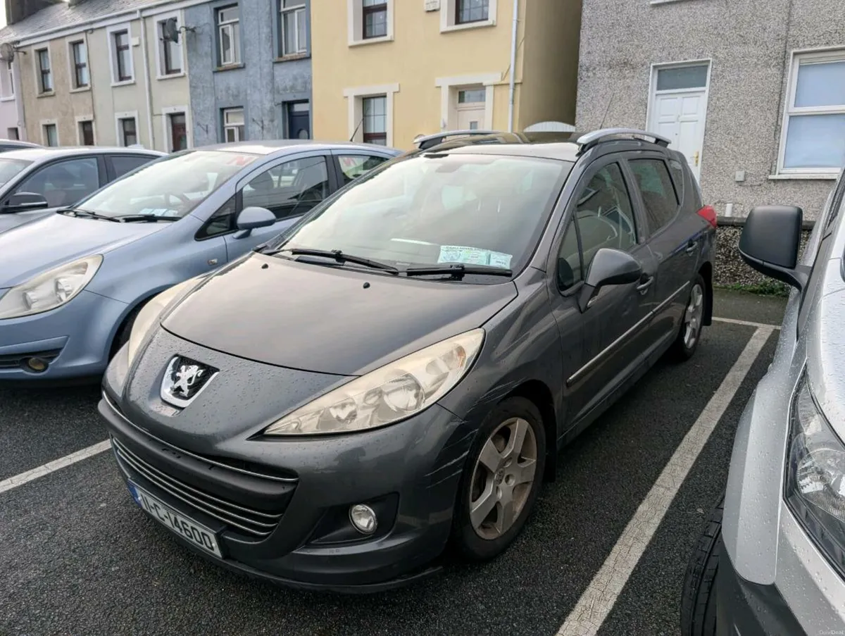 Peugeot 207 SW 2011 - Image 1