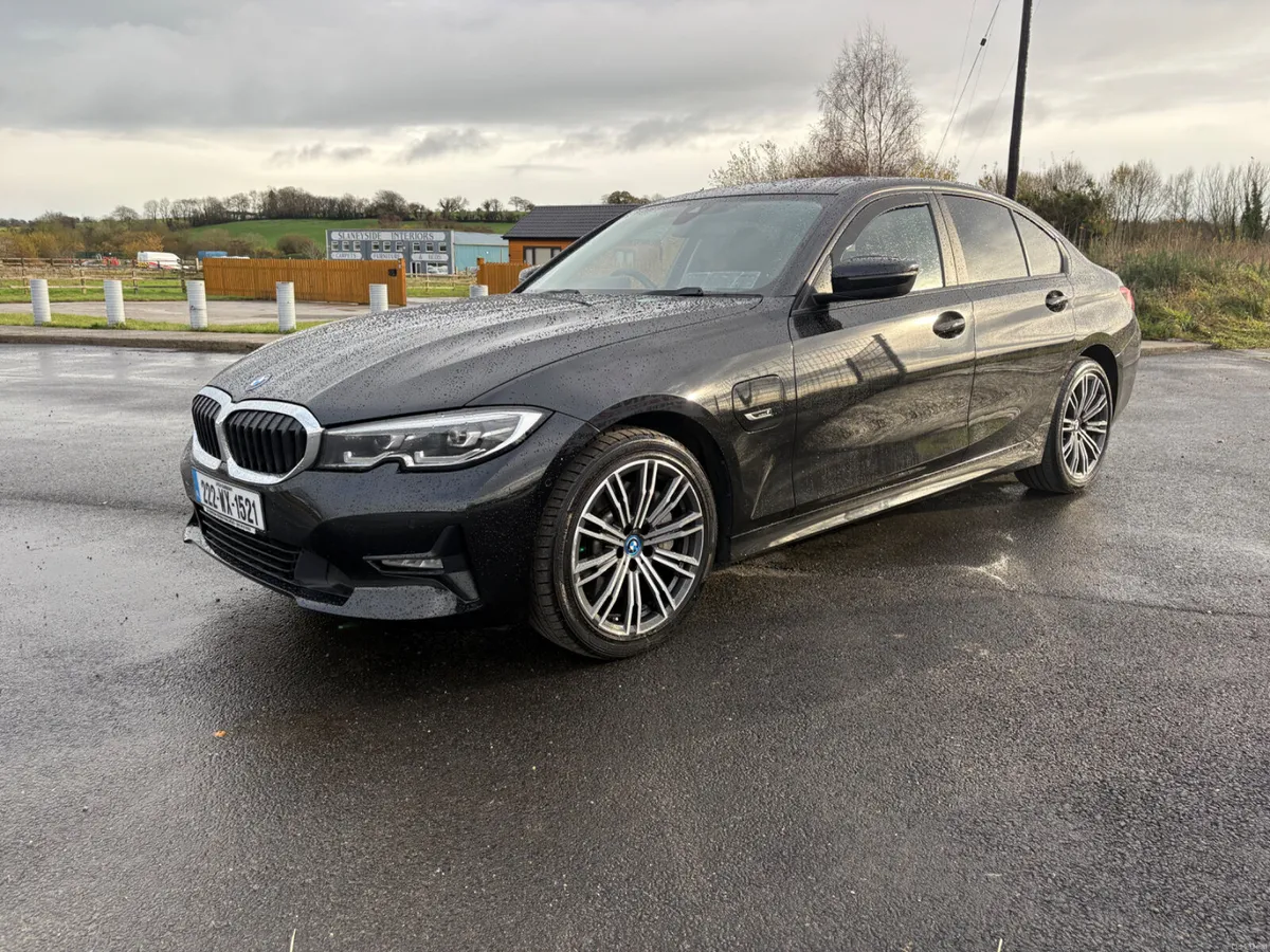 BMW 3-Series 2022 Auto - Image 4