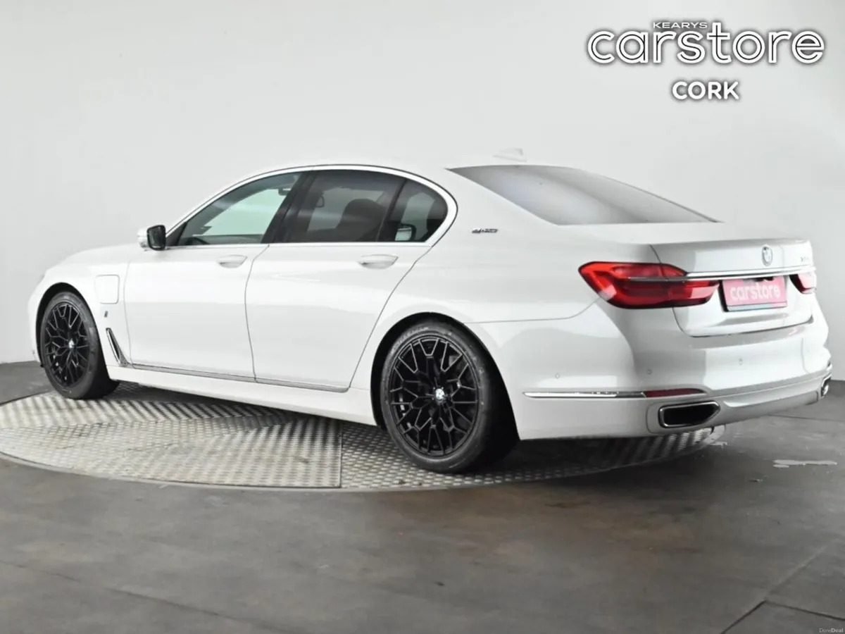 BMW 7-Series 740 740 E DLA-7D20 - Image 3