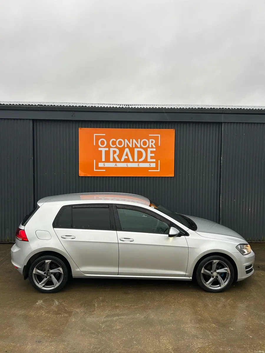 Volkswagen Golf - Image 4