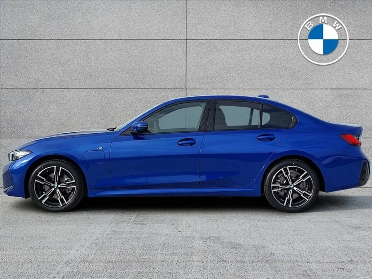 BMW 3-Series 330e M Sport - Image 3