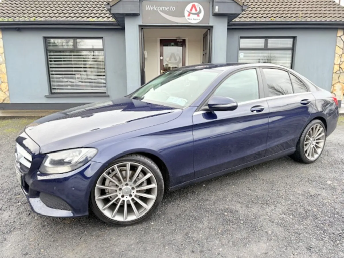 Mercedes-Benz C-Class 2018 - Image 4