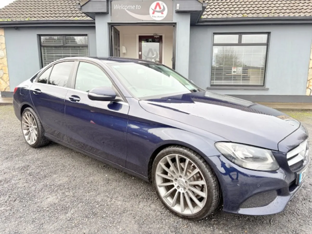 Mercedes-Benz C-Class 2018 - Image 3