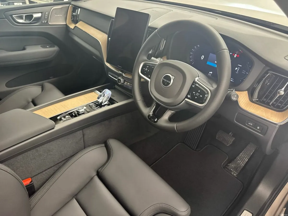 Volvo XC60 T6 PLUS BRIGHT *IN STOCK* €180 P/W ON P - Image 6