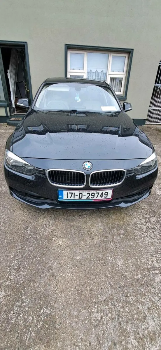 BMW 318D SE MODEL - Image 2