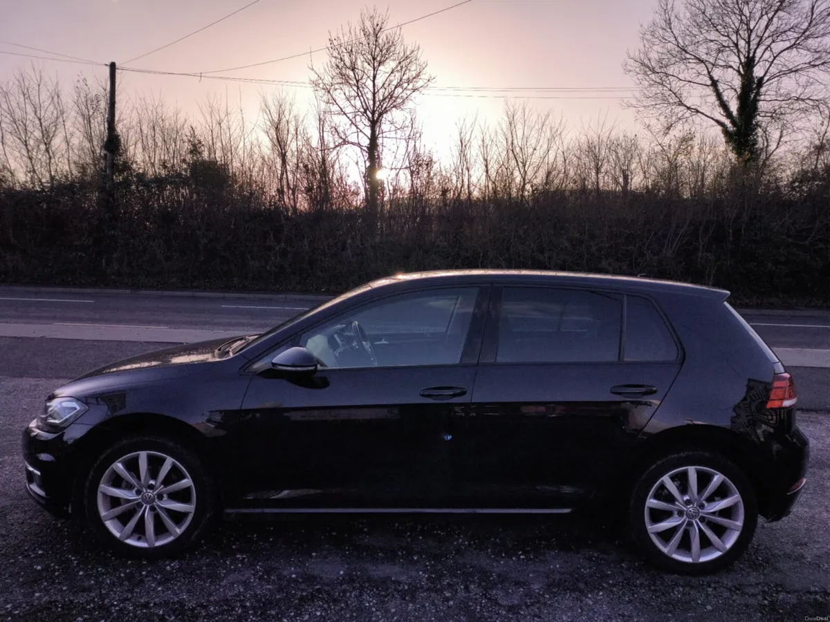 Volkswagen Golf 2018 1.2 TSI DSG Auto Comfortline! - Image 4