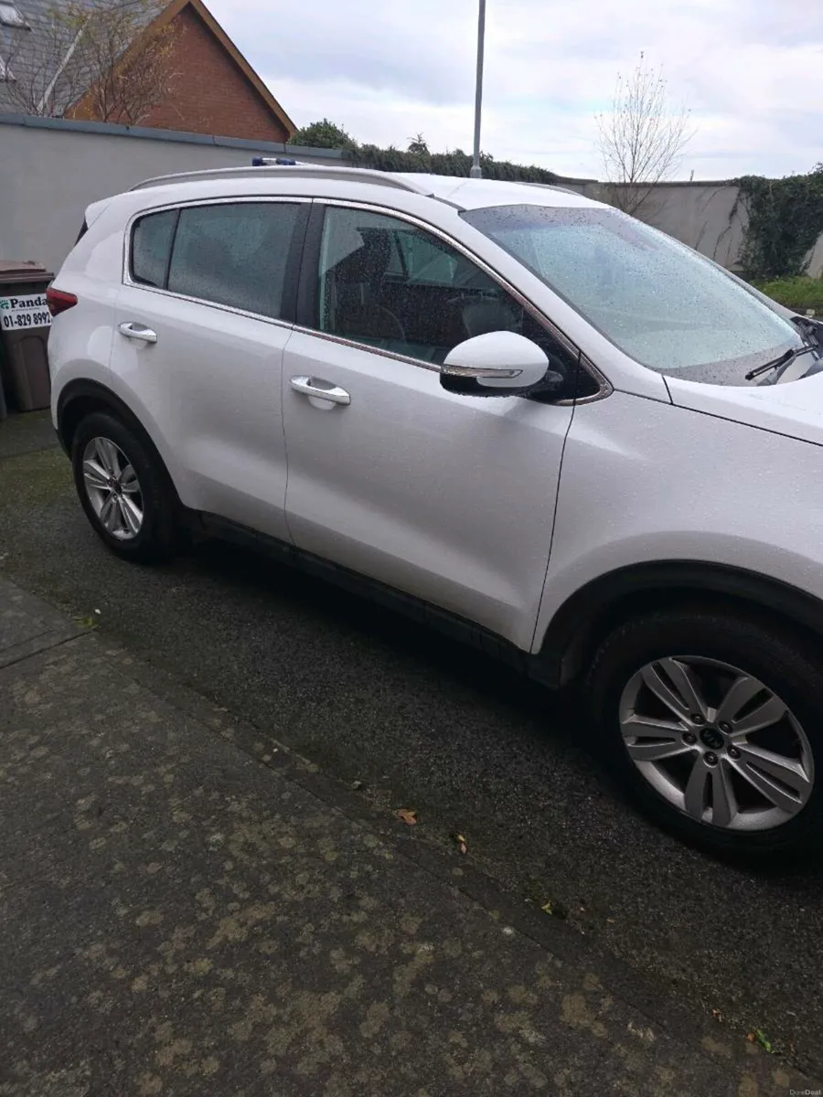 Kia Sportage 2016 - Image 2