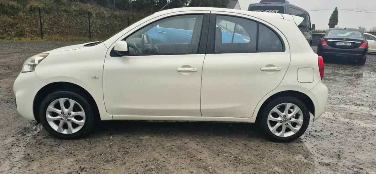 Nissan Micra 5 door hi spec - Image 2