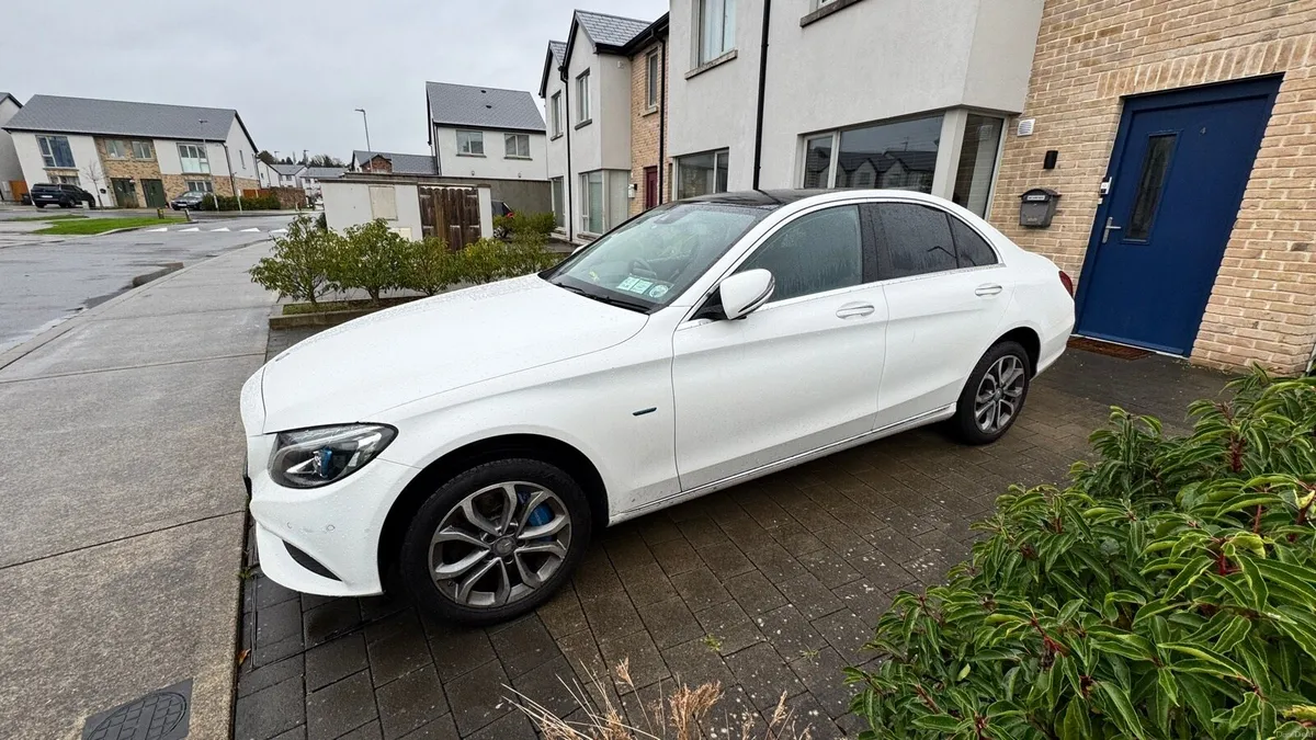 Mercedes Benz C350e 162 Petrol Plugin Hybrid - Image 2