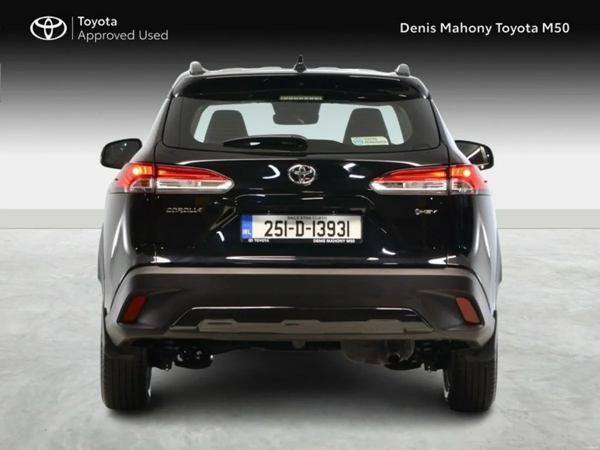 Toyota Corolla Cross Hybrid Luna - Image 4