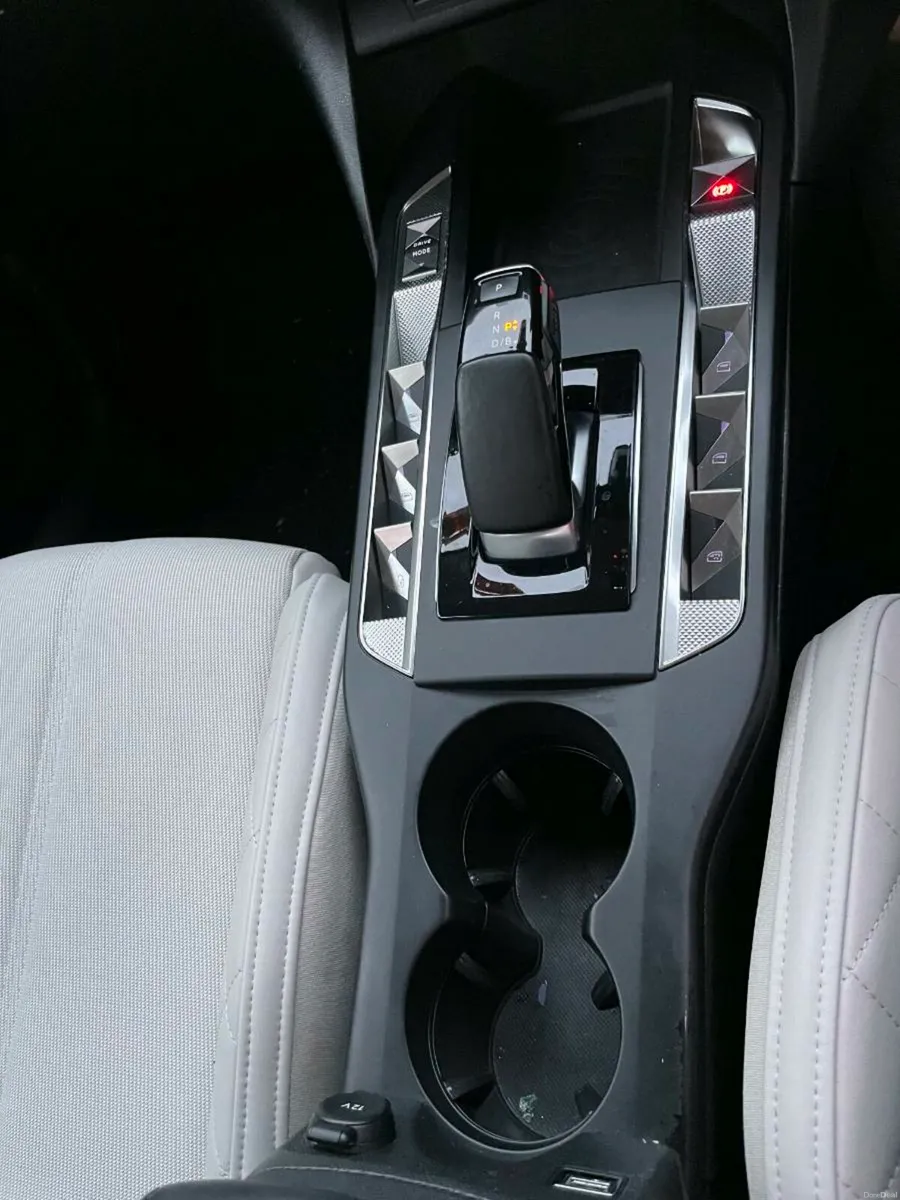 2020 DS 3 Crossback E-Tense (EV) | 93% Battery SoH - Image 4
