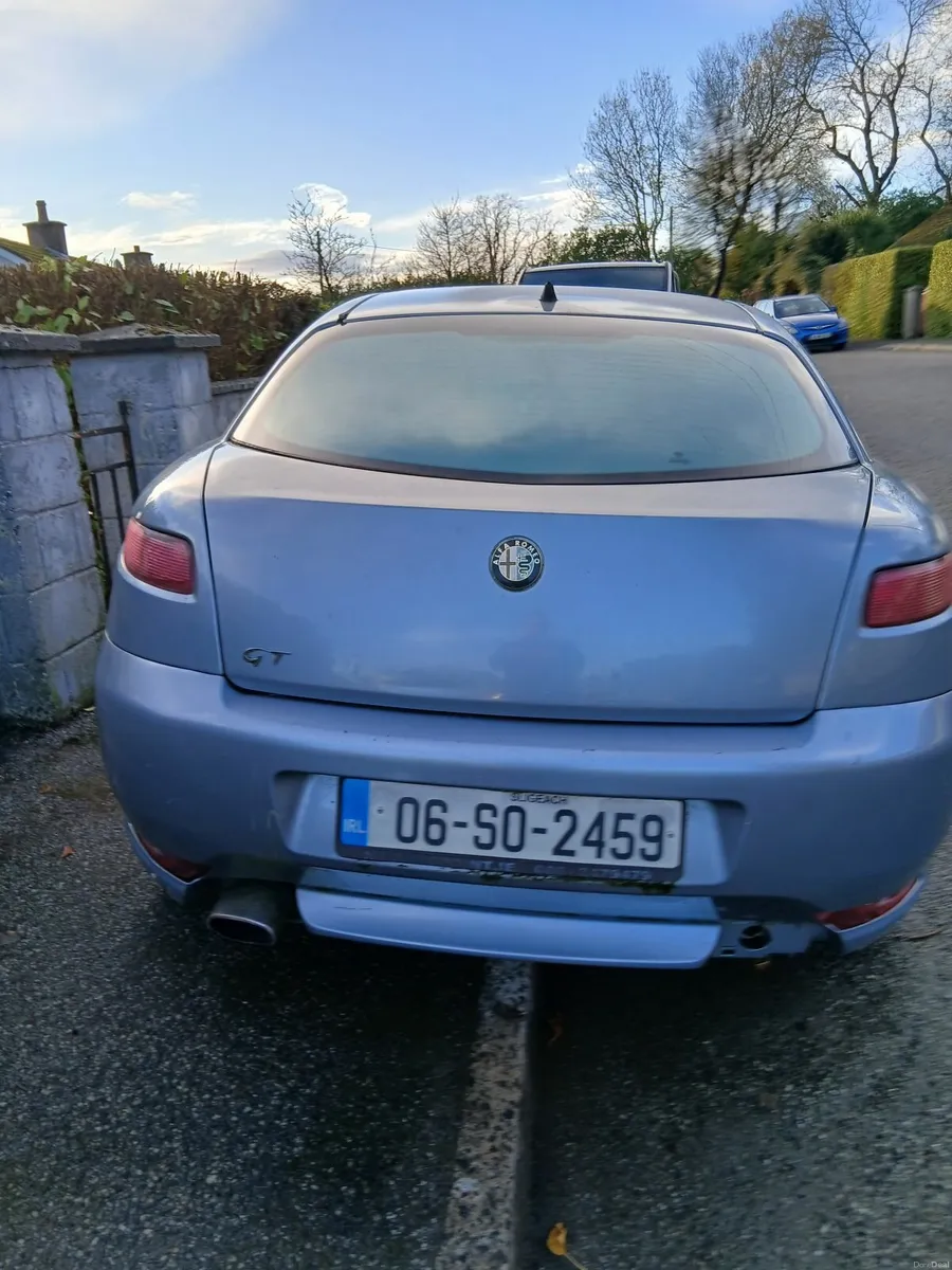 Alfa Romeo GT 2006 - Image 1