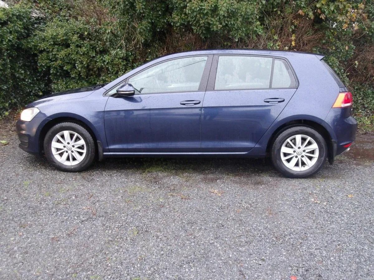 Volkswagen Golf 1.6 TDI 105HP COMFORTLINE - Image 2