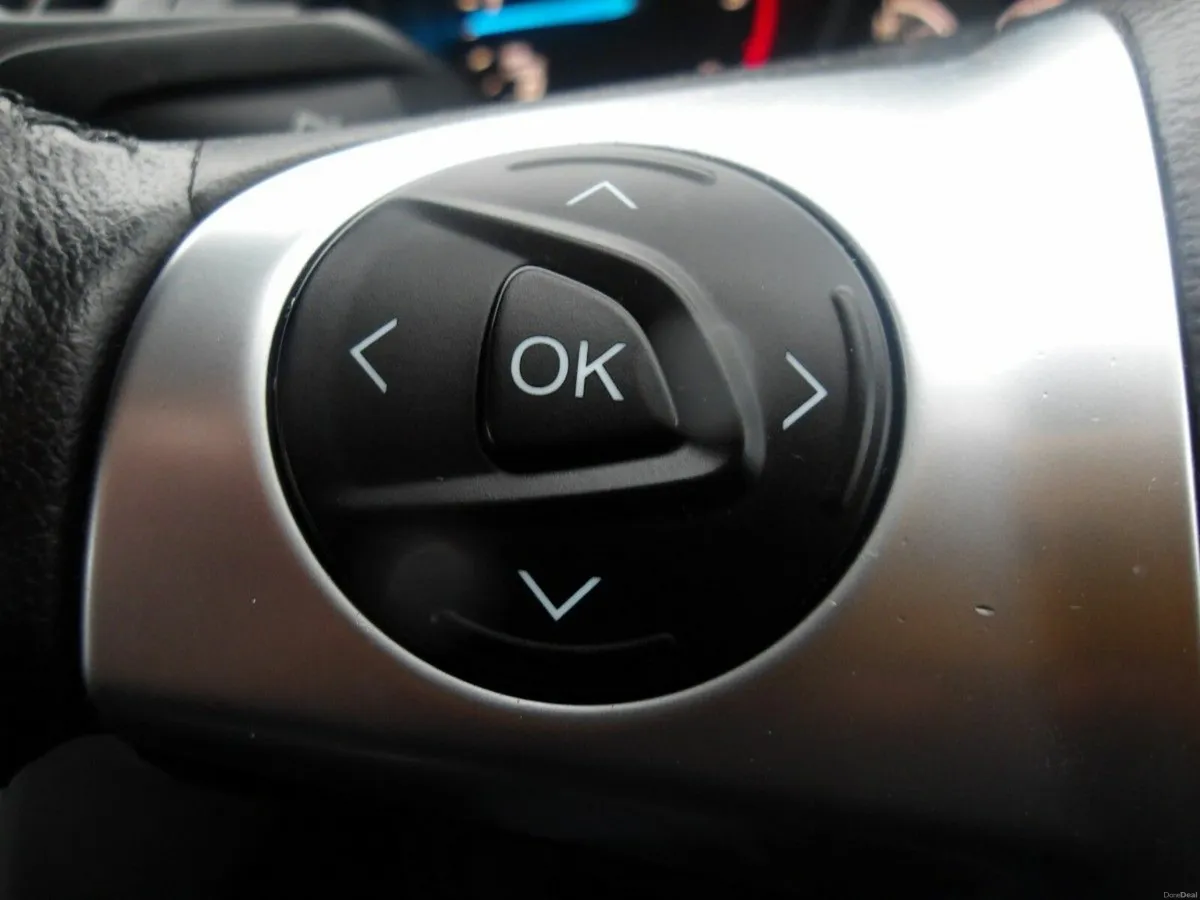 Ford Kuga 2.0TDCI 150PS Zetec - Image 4