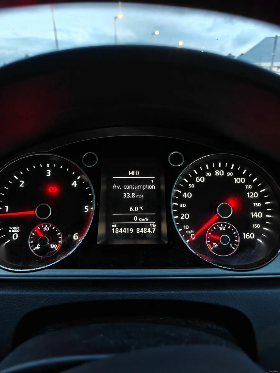 Volkswagen Passat 2013 - 2.0 TDI Highline BMT - Image 4