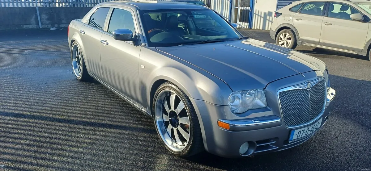 Chrysler 300C 2007 - Image 1
