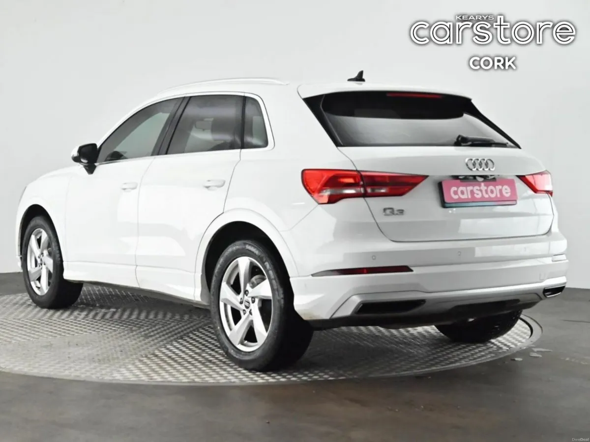 Audi Q3 35 TDI 150HP S Tronic SE - Image 3