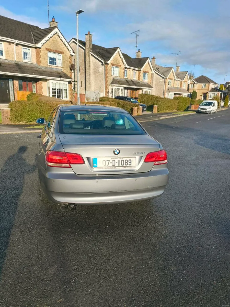 BMW 325i E92 *MANUAL* - Image 3