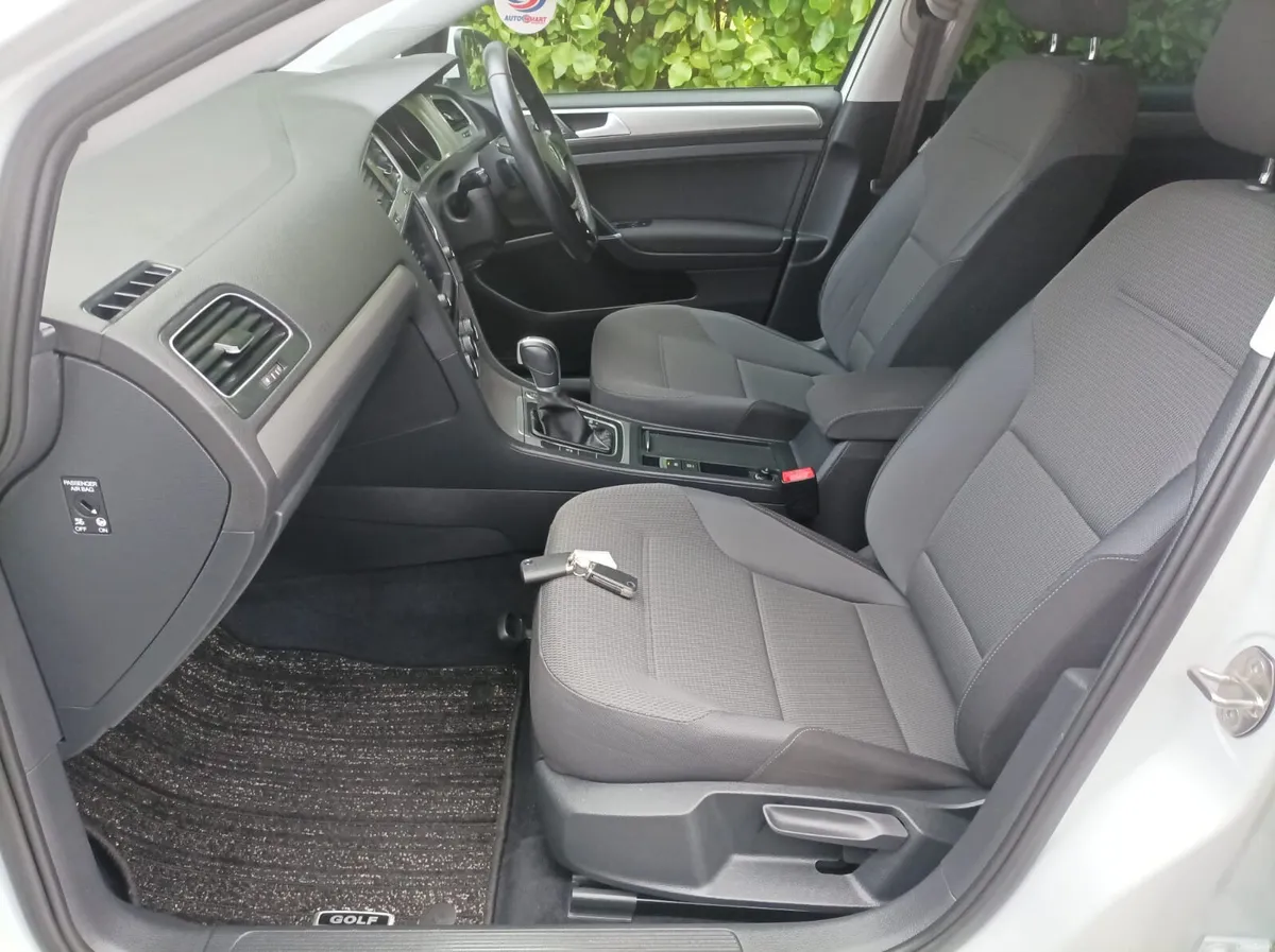 Volkswagen Golf 1.2 TSI Automatic, 2016 - Image 4