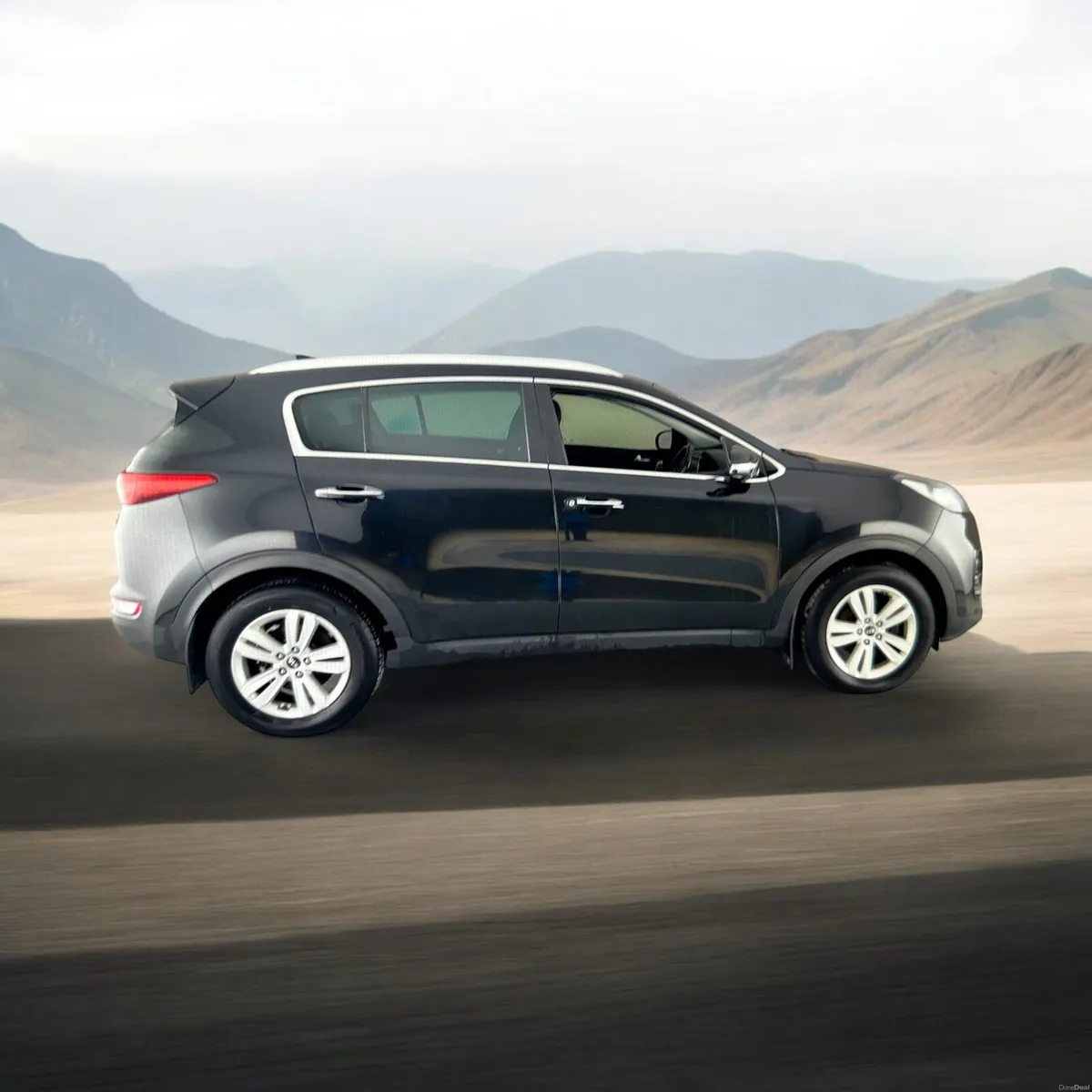 2017 Kia Sportage 1.7 D EX - Image 4