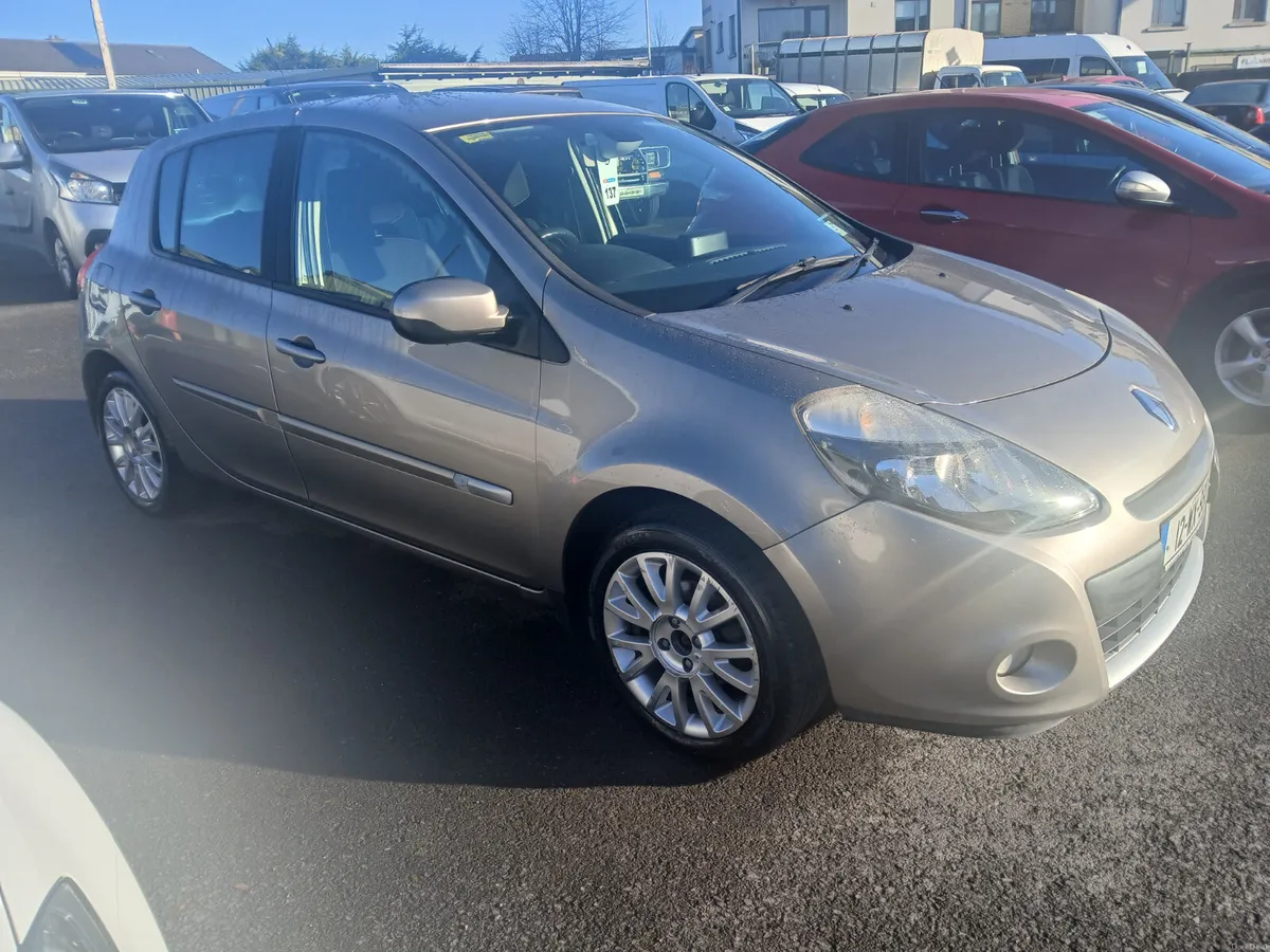 Renault Clio low mileage 2012 bi spec - Image 1
