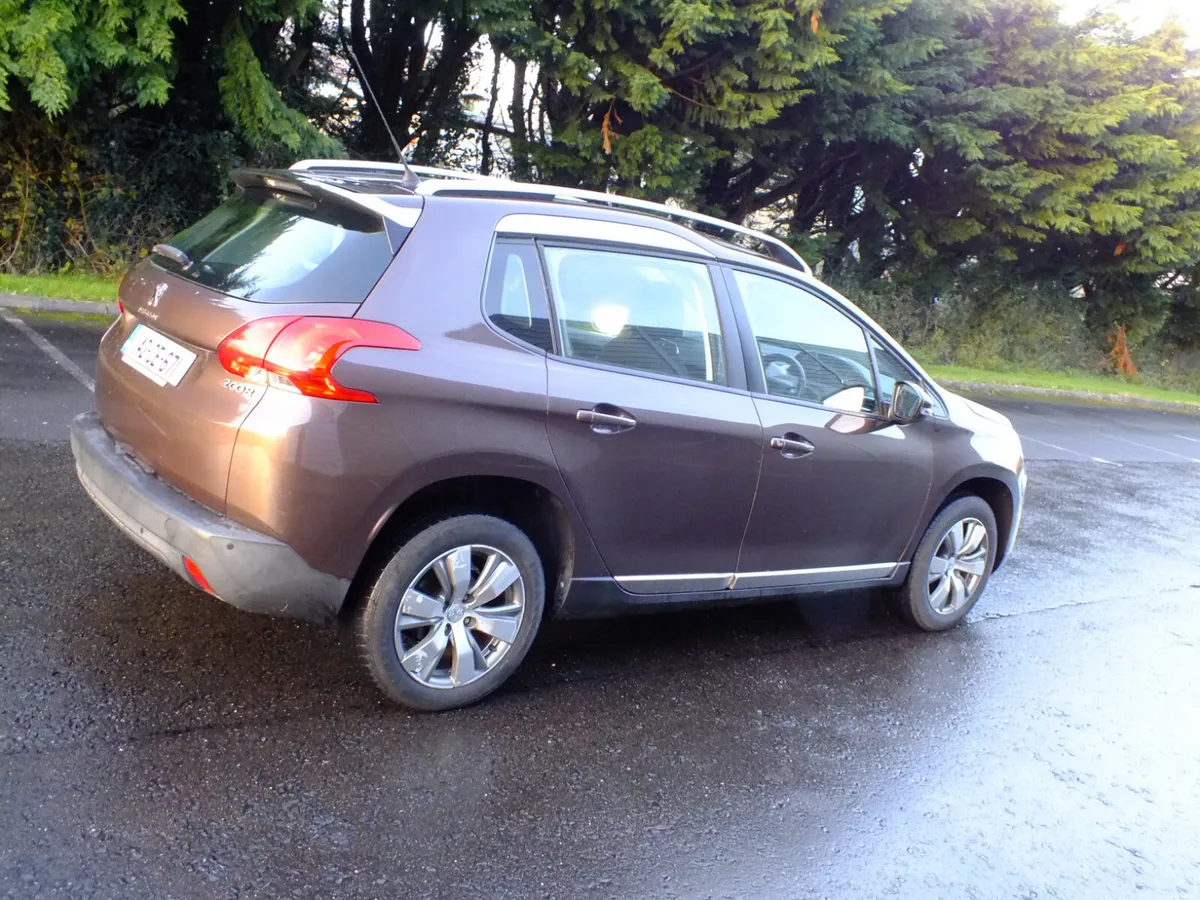 Peugeot 2008 2014,  1.4 HDI - Image 5