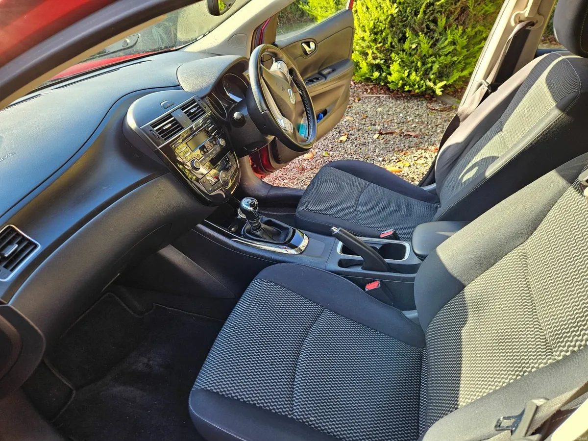 Nissan Pulsar 2015 - 127,000km/78,500miles - Image 4