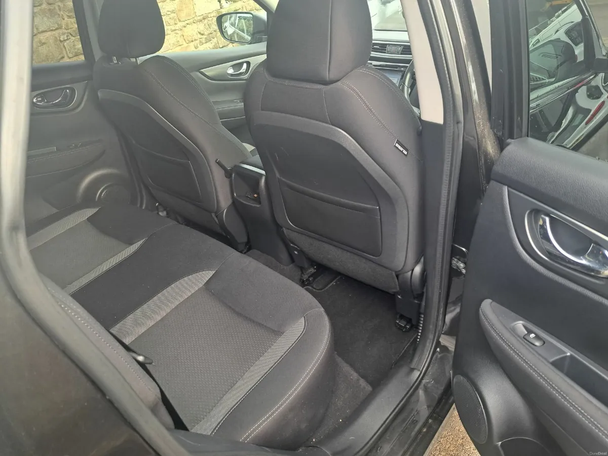 Nissan Qashqai 2018 - Image 3