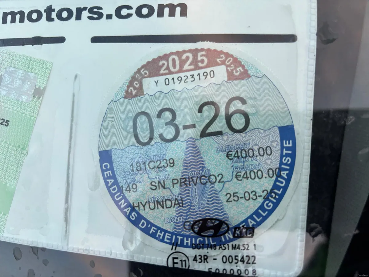 Hyundai Santa Fe 2018  7  SEATER - Image 4