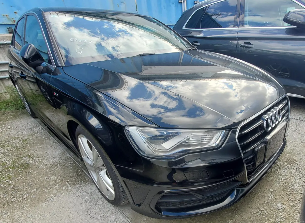 Audi A3 2015 - Image 2
