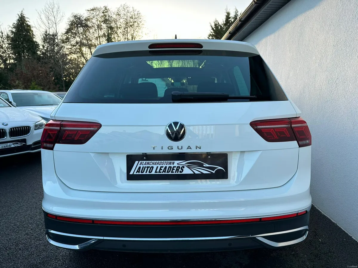 (232) VOLKSWAGEN TIGUAN ELEGANCE 2.0 TDI 150HP NAV - Image 6