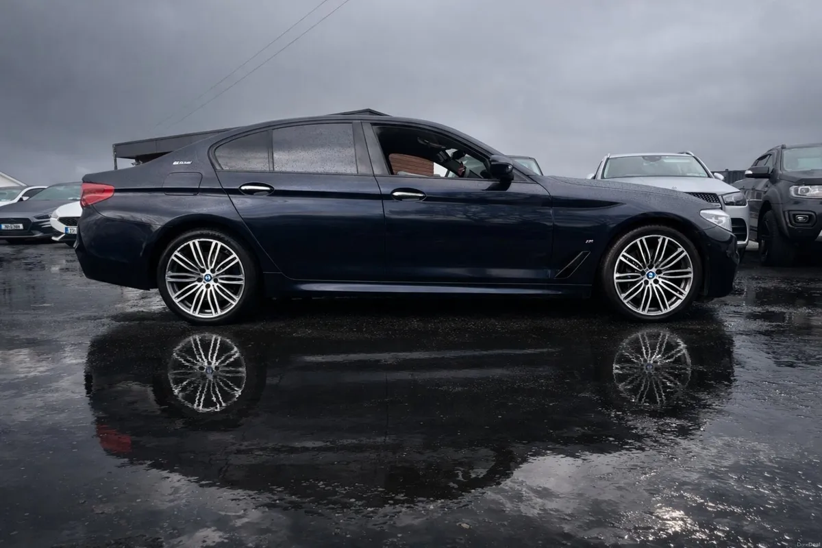 18 BMW 530E MSPORT LOW KMS NEW NCT - Image 4