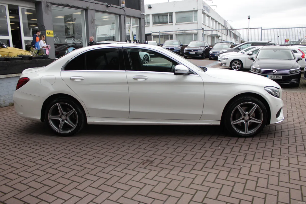 2017 C220D 2.1 SALOON 5DR AUTO - Image 3