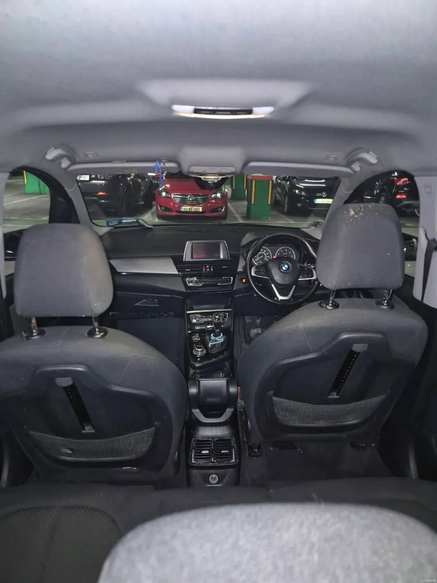 Car - Image 6