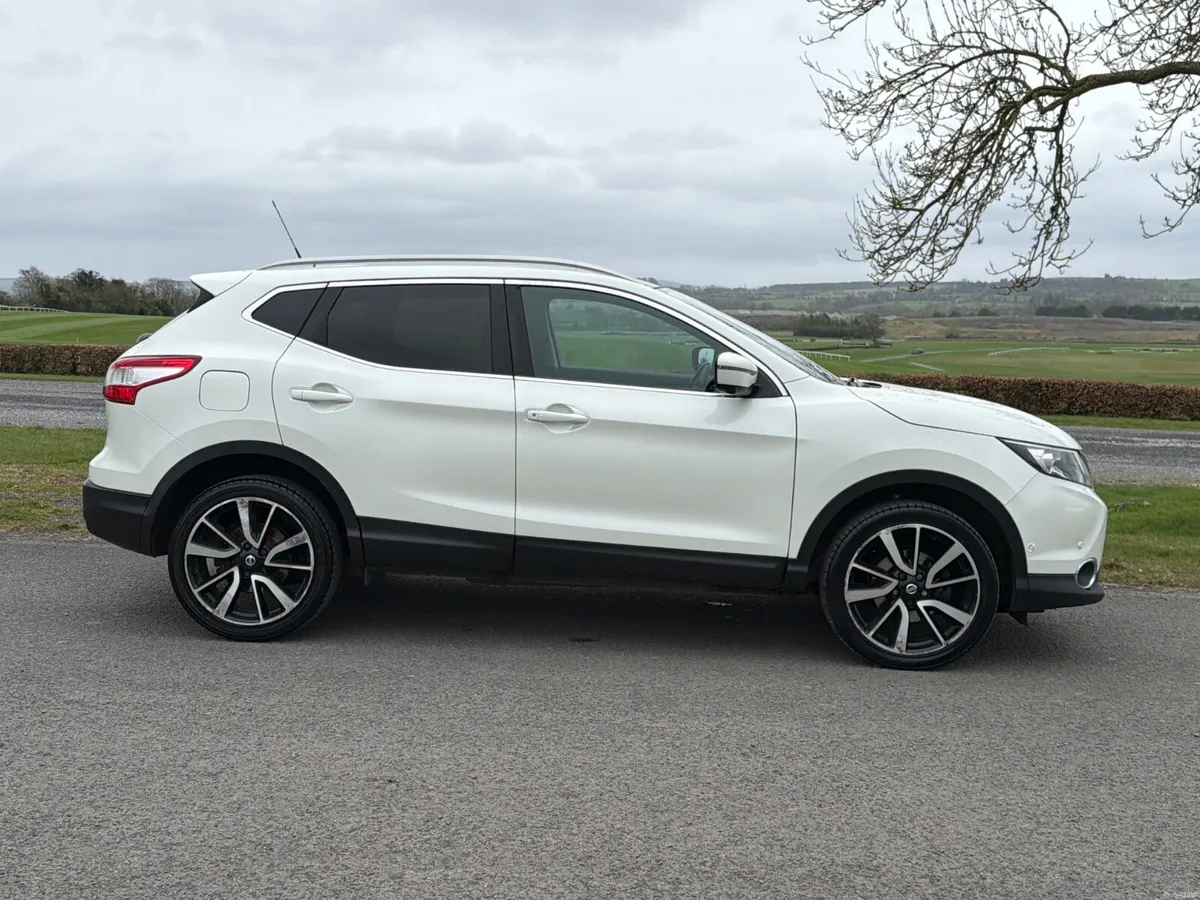 Nissan Qashqai 2017 DCI TEKNA - Image 3