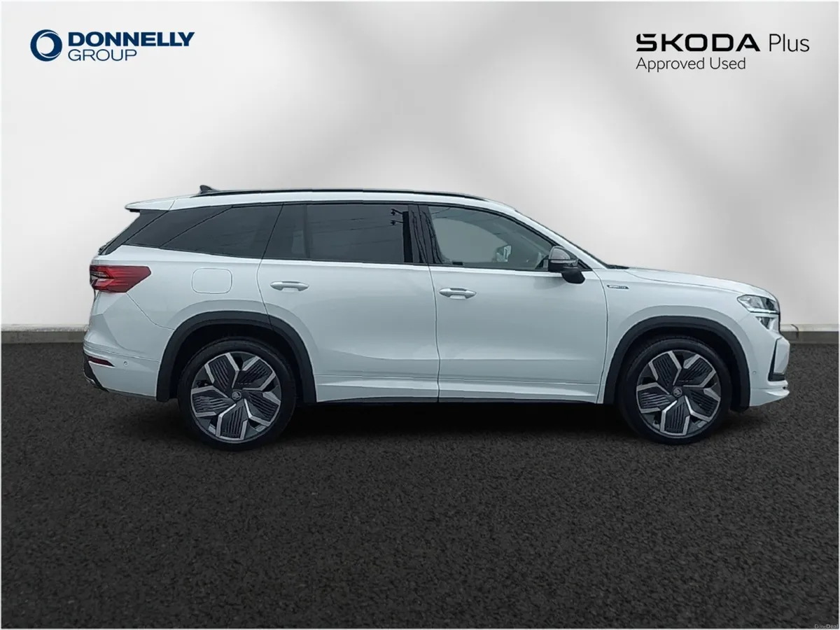 Skoda KODIAQ Estate SportLine - Image 4