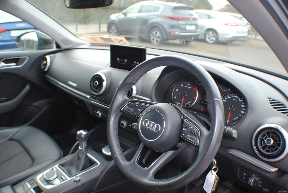 Audi A3 2017 1.6 TDI 5DR H/B BLACK - Image 3