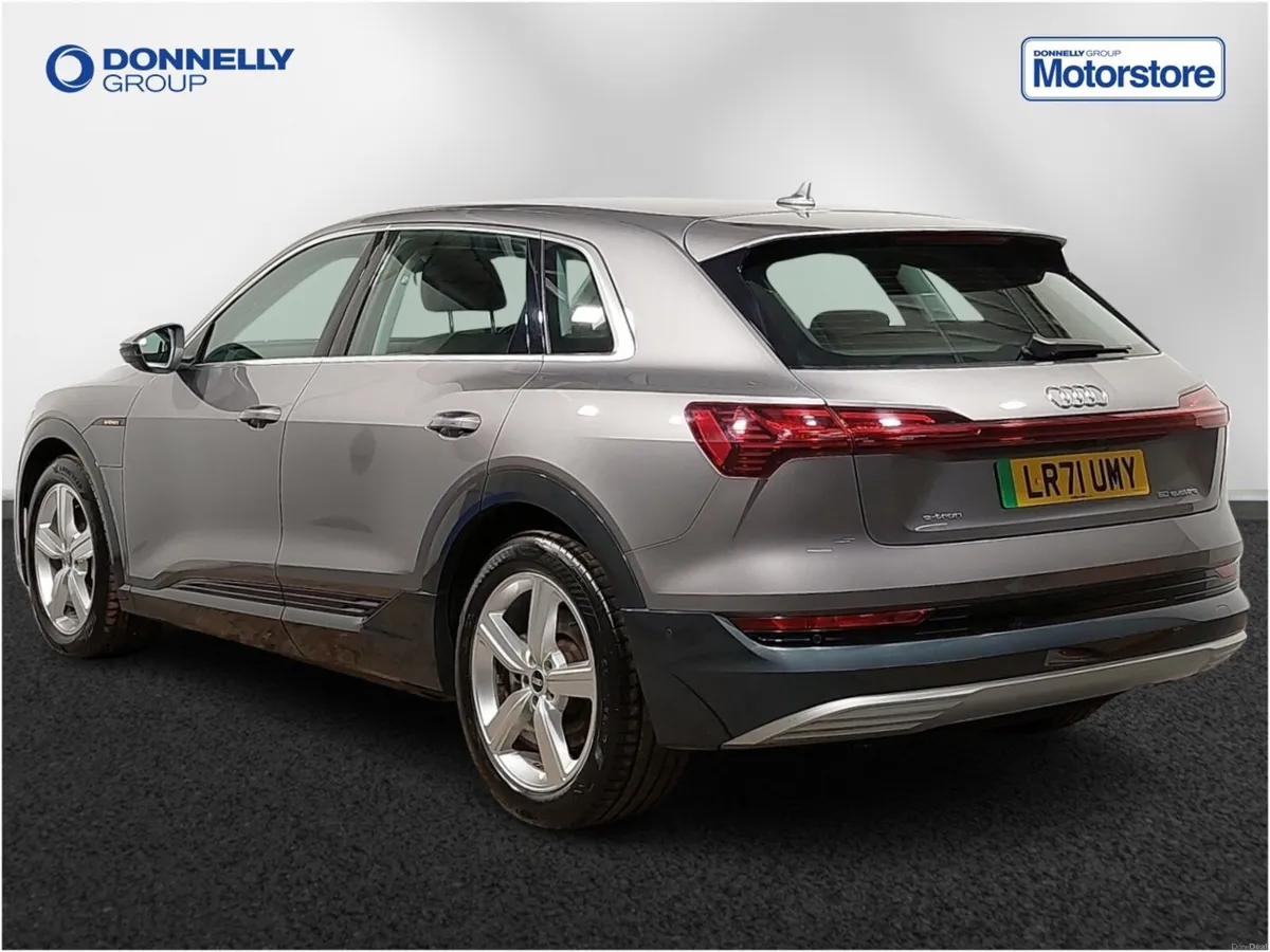 Audi E-tron Estate Technik - Image 2