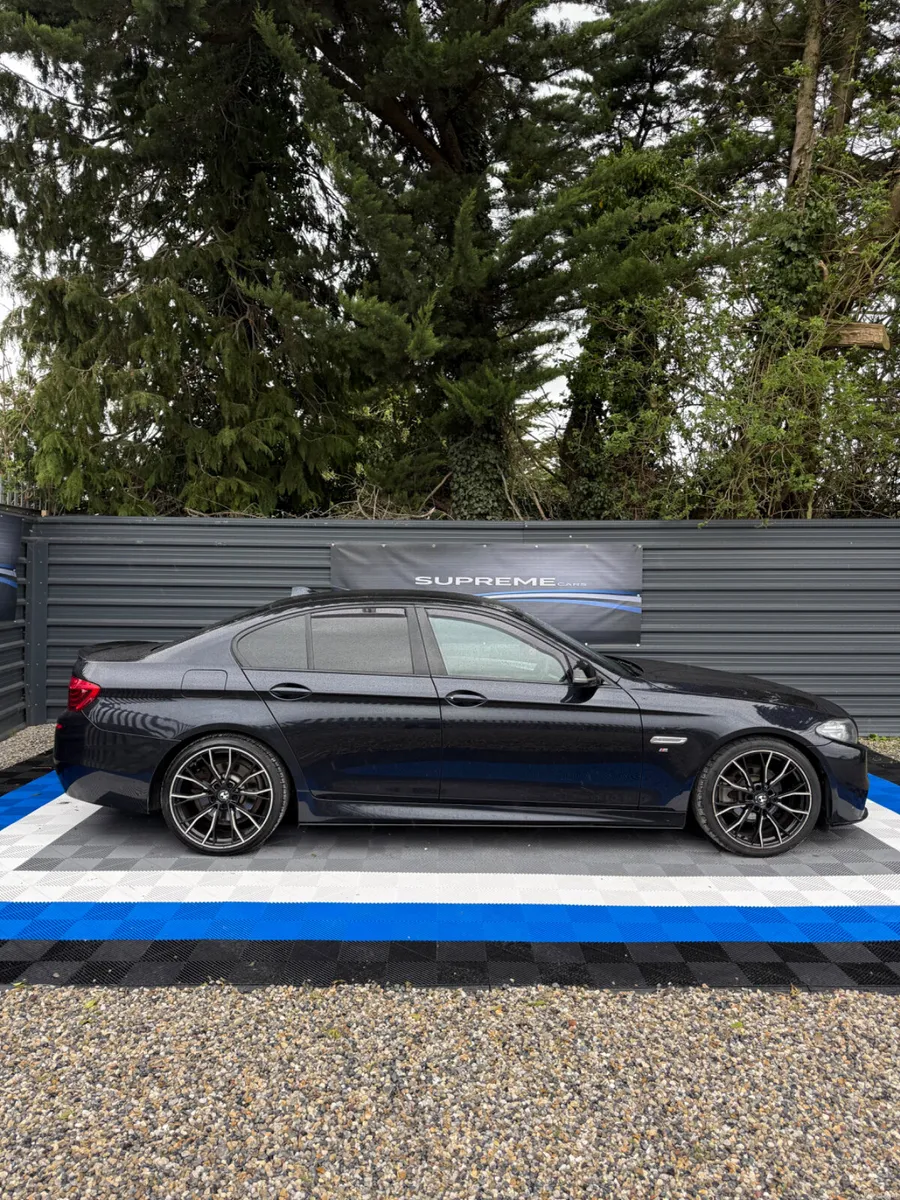 BMW 5-Series M SPORT AUTO - Image 4