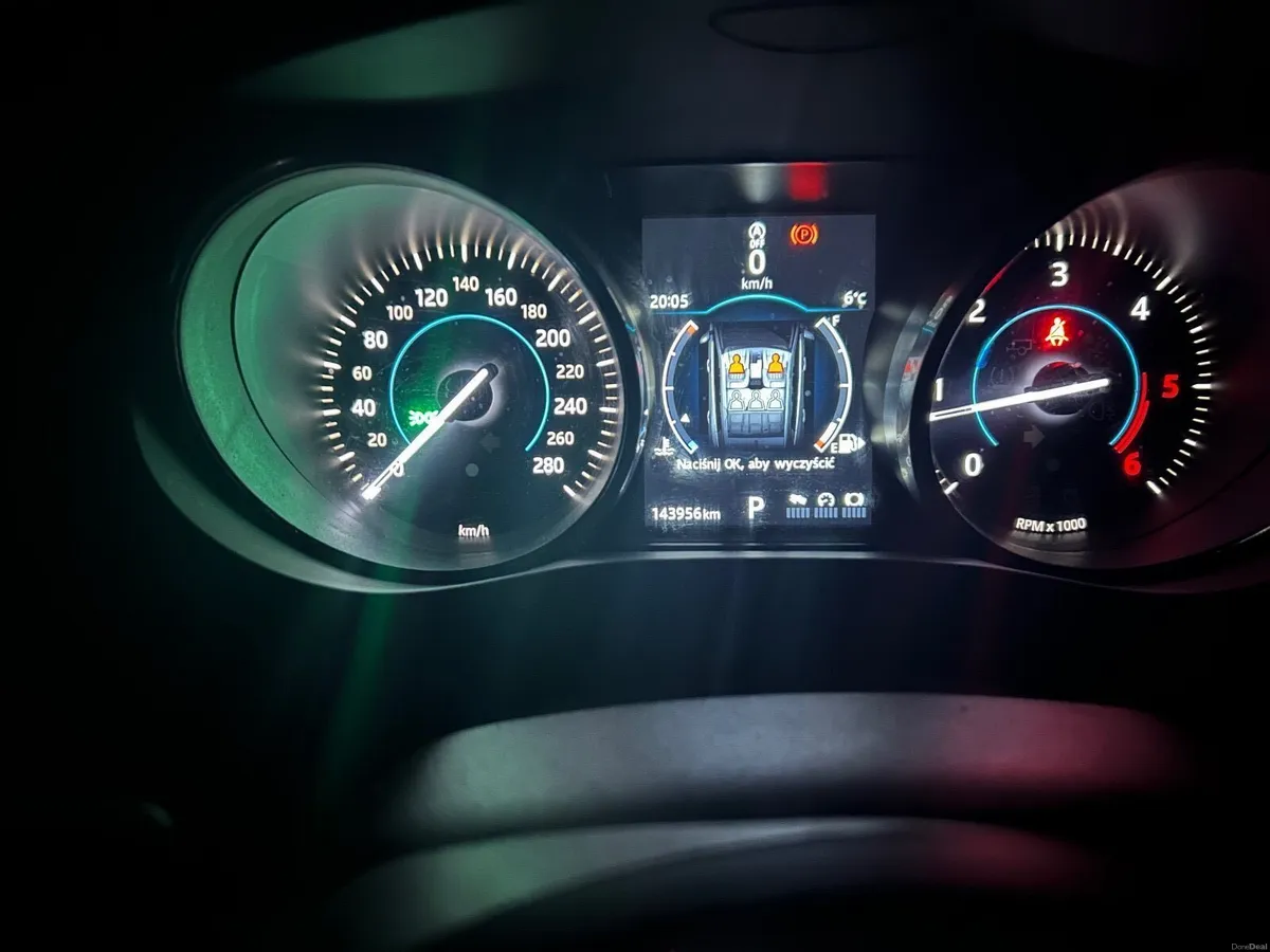 Jaguar F-Pace 2016 Rsport - Image 2